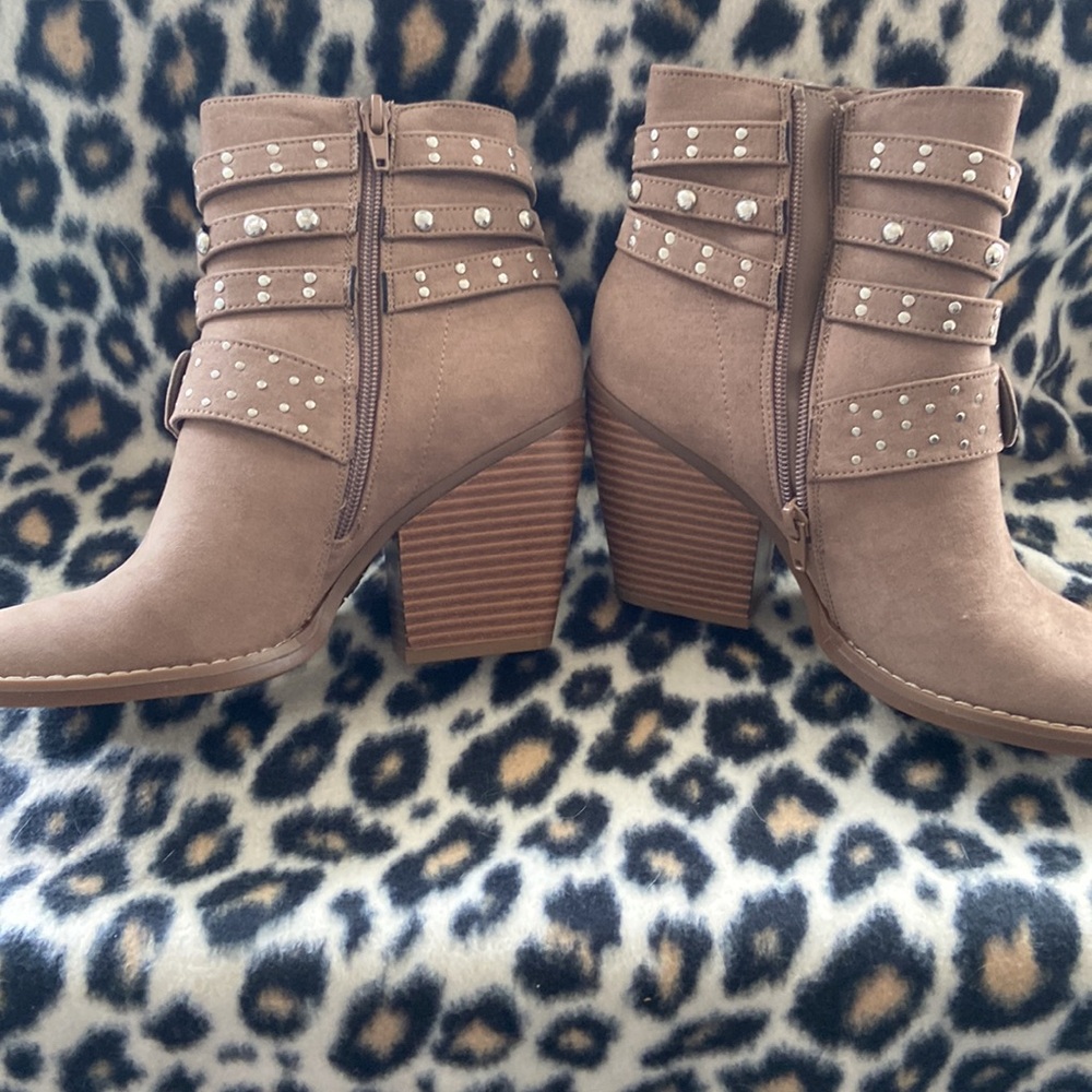 Madden boots - Picture 2 of 6
